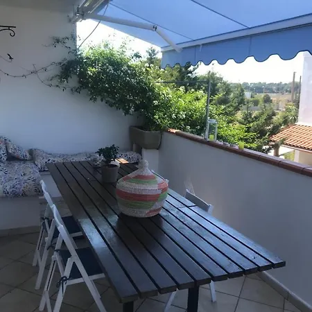 Raffa Salento Nyaraló